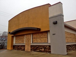 Taco Johns closes, The Little Taco is left to die but survives.  (Photo © rrstar.com)