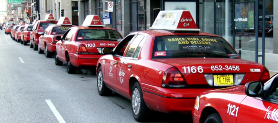 City Approves Bill Requiring Taxis to Be Red